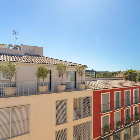 Boulevard Louis Blanc-2 By Interhome *